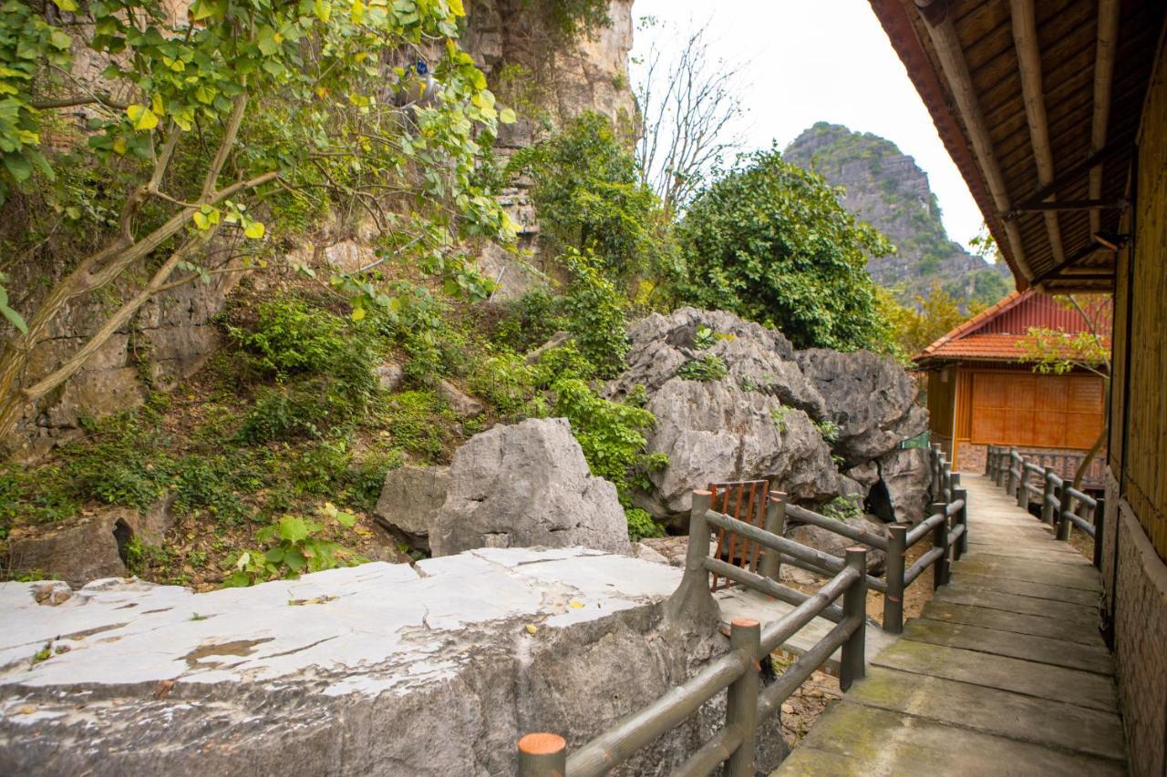 Lotus Field Homestay 宁平 外观 照片
