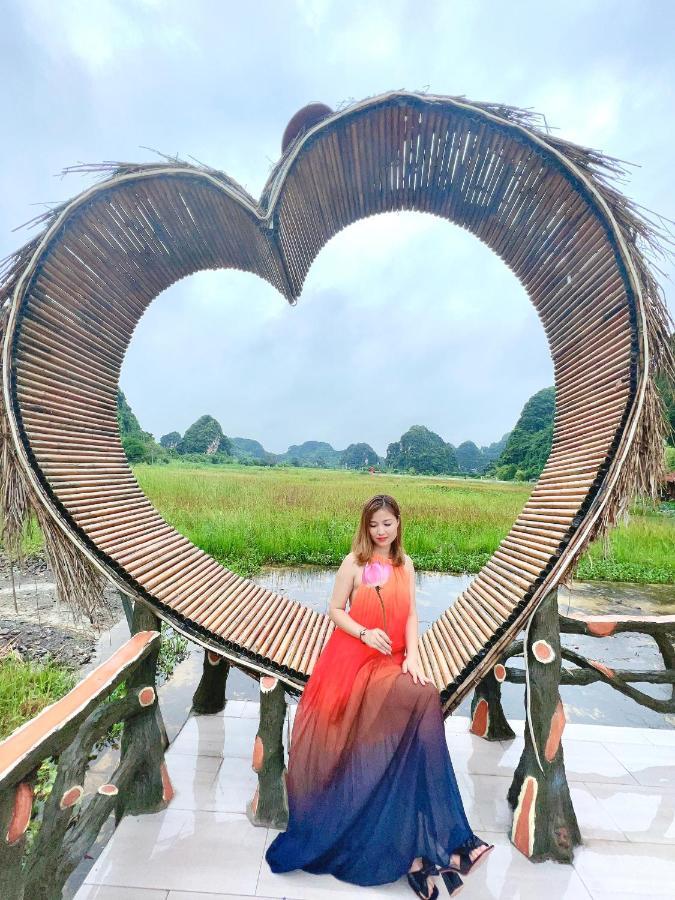 Lotus Field Homestay 宁平 外观 照片