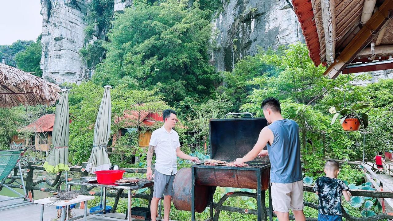 Lotus Field Homestay 宁平 外观 照片