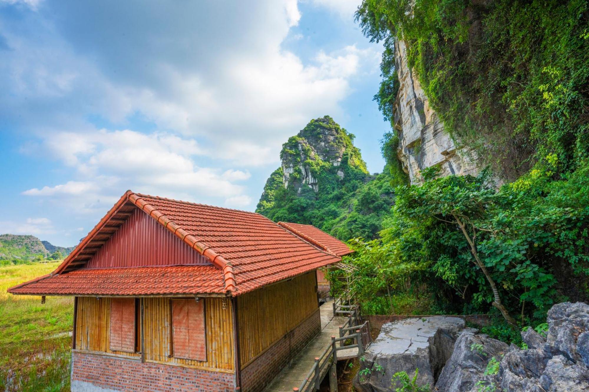 Lotus Field Homestay 宁平 外观 照片