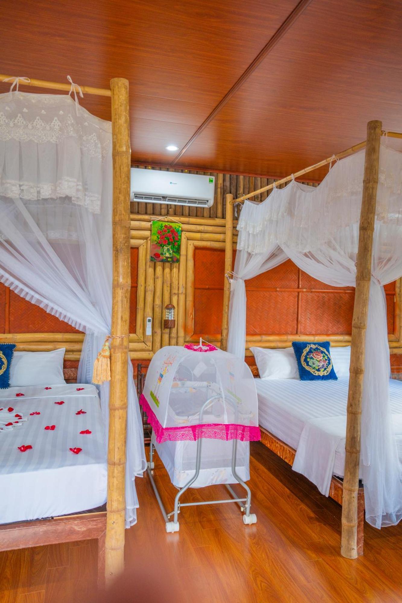 Lotus Field Homestay 宁平 外观 照片